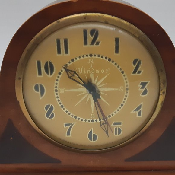 Vintage Windsor Wood Mantle Clock by Smiths of England - Picture 3 of 10